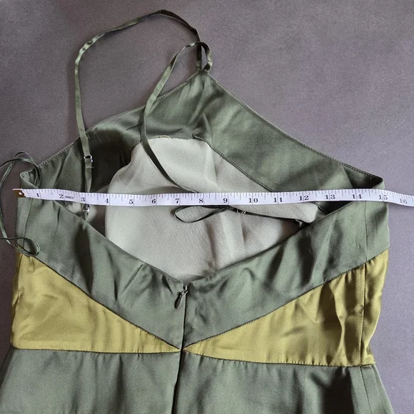 Reformation Jillian Silk Dress Size 6 NWT $350 Pear - Picture 11 of 13